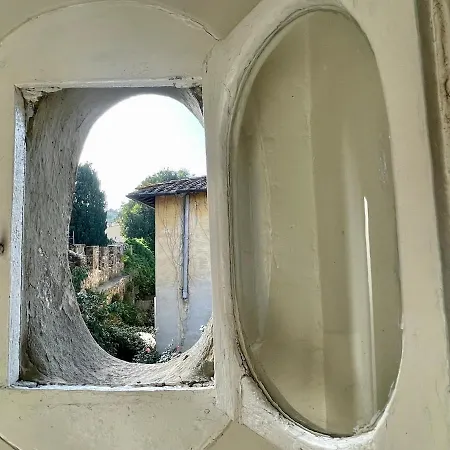 Surrounded By Greenery In The Heart Of * Florencja